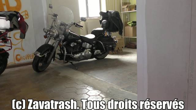 Les SPEEDSEX d'une MILF ultra SALOPE | Baise Moi Comme Une Pute dans ton garage !