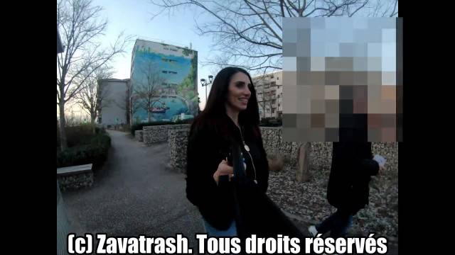 SPEEDSEX sur les quais du Rhône | Glory Zavatrash taille des pipes fantastiques.