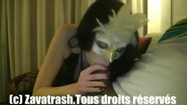 FETISH MASK | Une LIBERTINE Enculée par un Indien plus que Coquin.