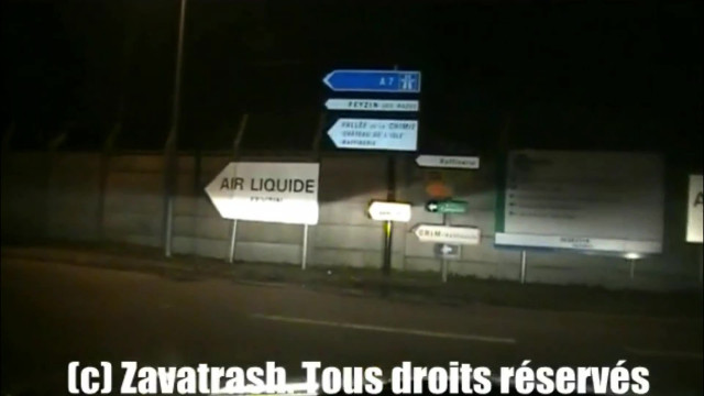 BLOWNBANG BUKKAKE à Feyzin (69) Une Fille accro au foutre. #GloryZavatrash