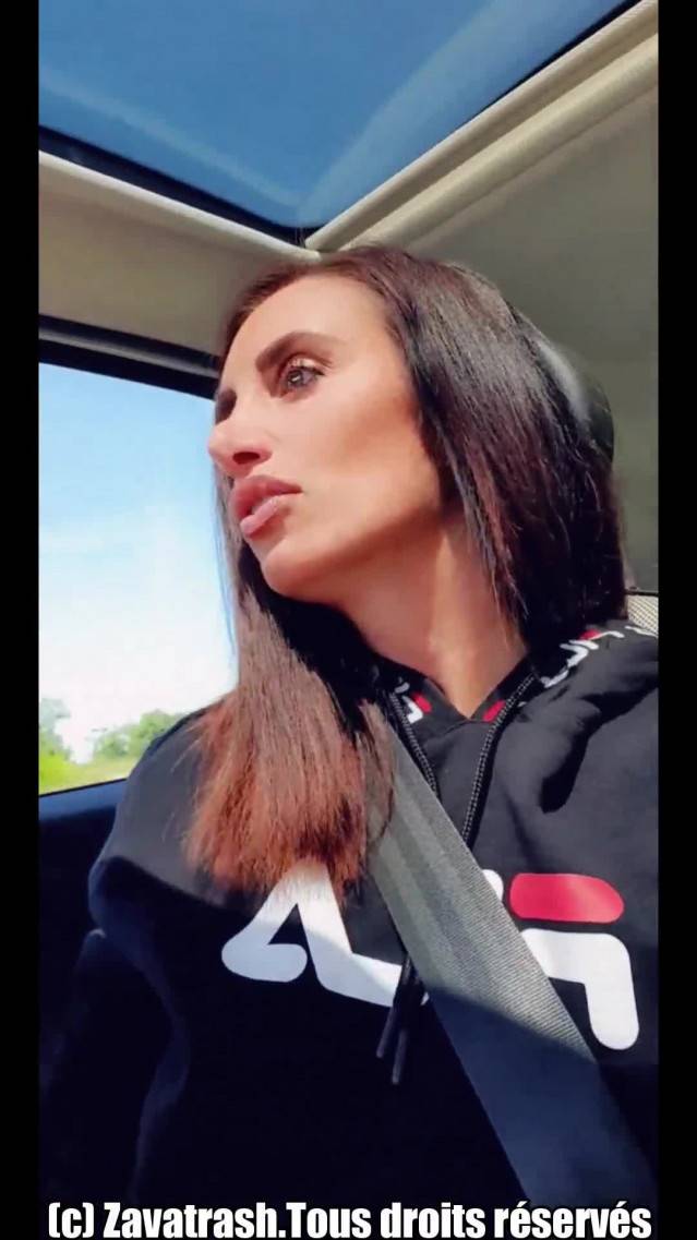 Viens suivre le Live Snap Privé de Glory Zavatrash.